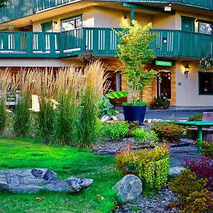 Inn Robin Hood And, Victoria